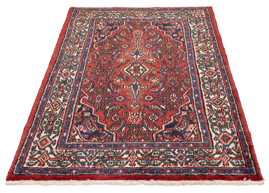 Hamedan Persian Rug | 150 x 111 cm