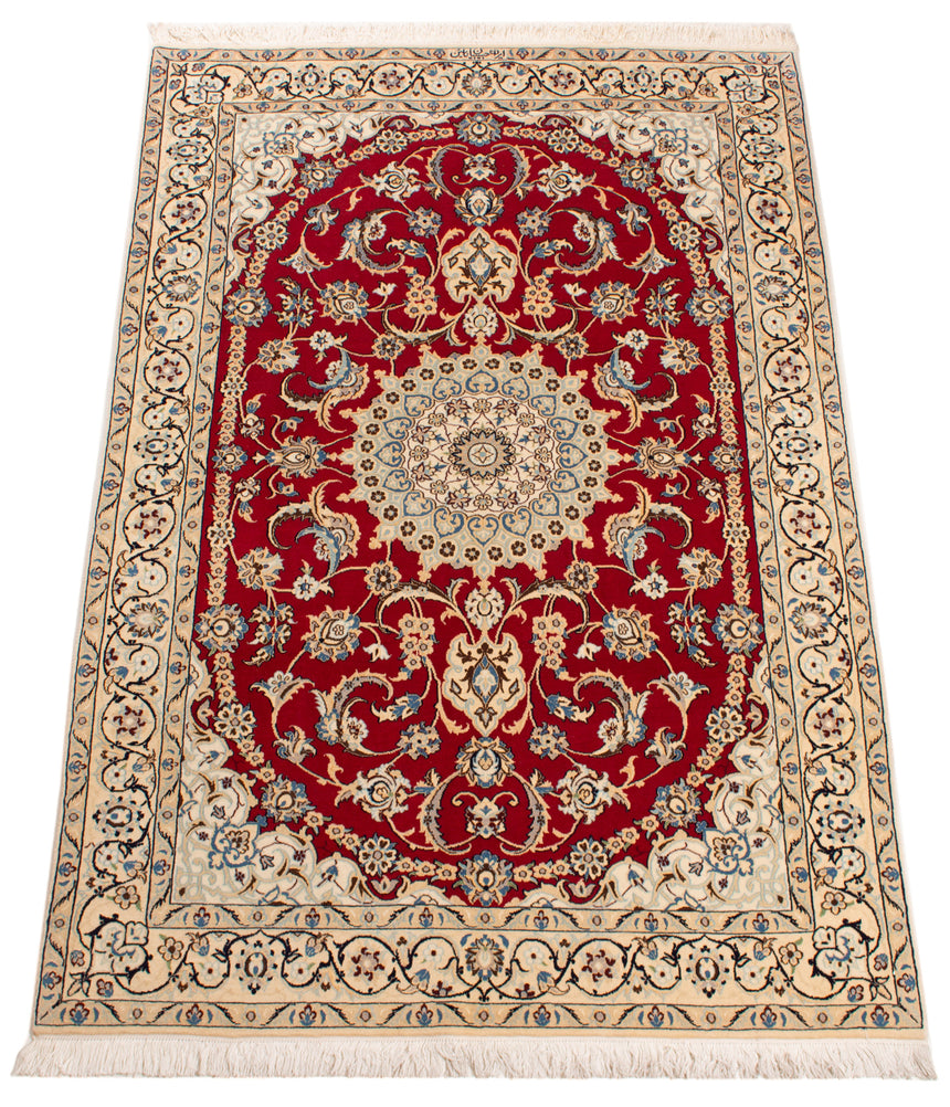 Nain 9La Rug | 226 x 148 cm