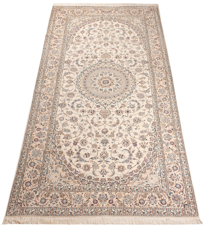 Nain 9La Persian Rug | 406 x 203 cm