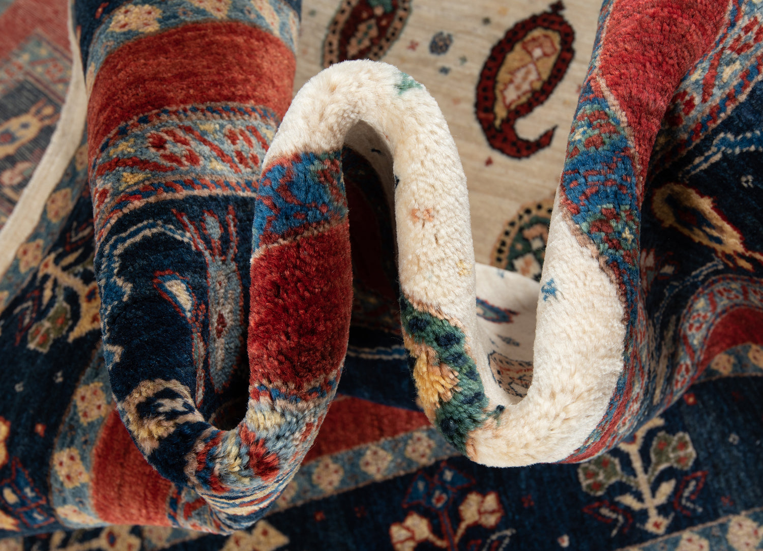 Loribaft Rug | 236 x 178cm