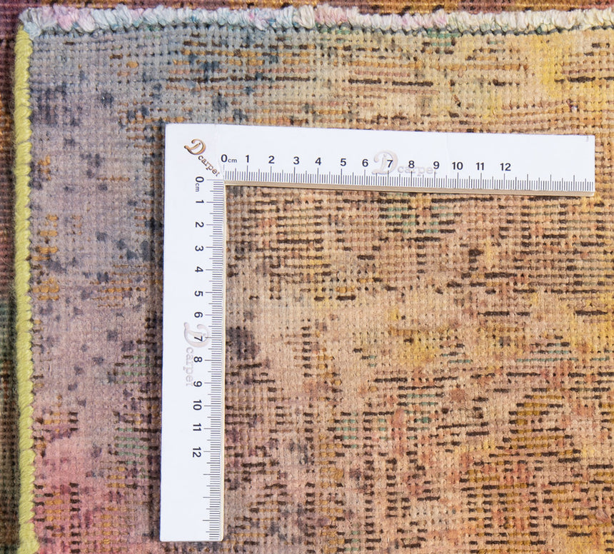 Vintage Relief Rug | 565x77cm