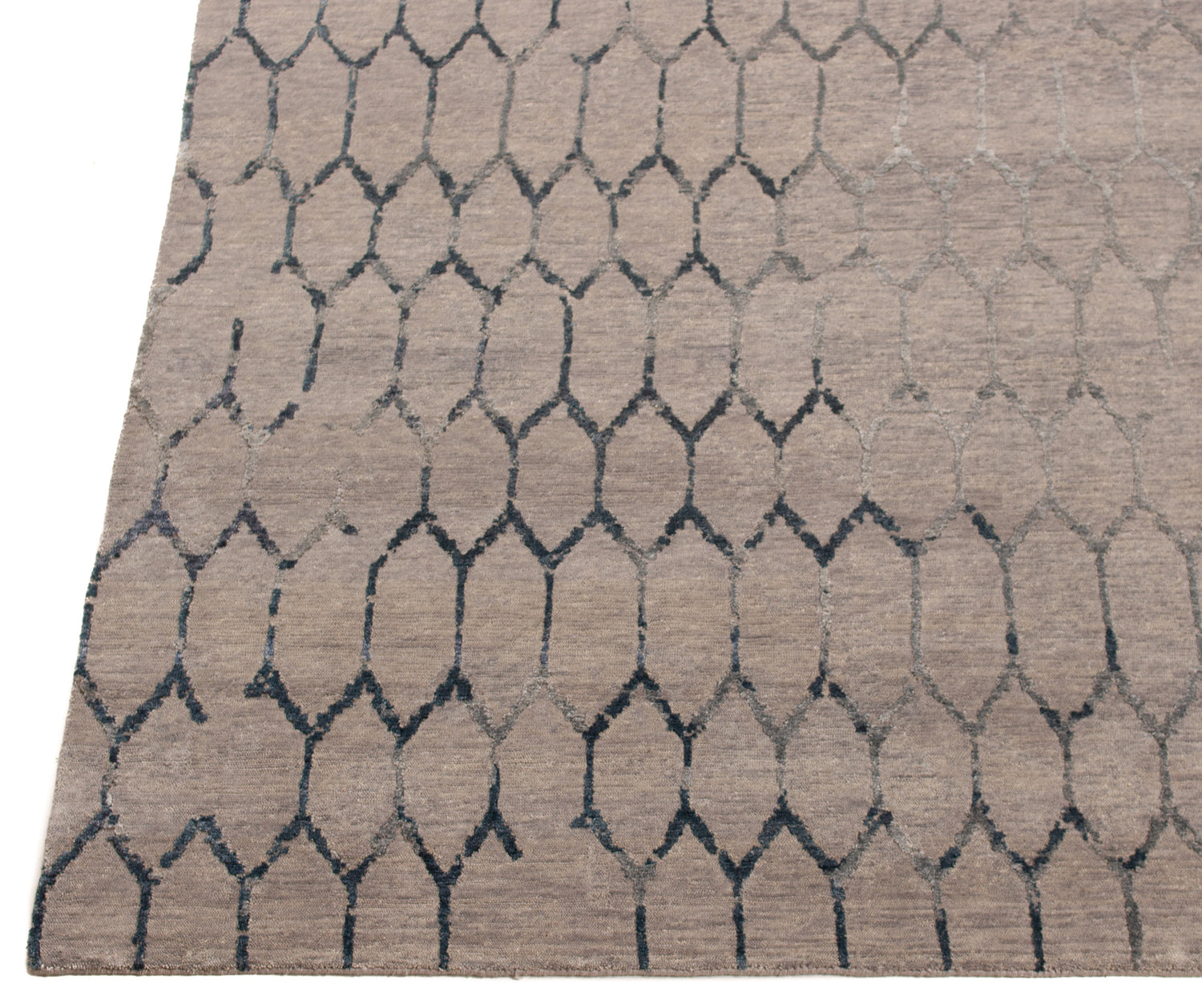 Modern Rug | 289 x 254 cm