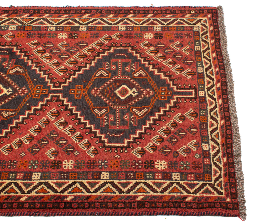 Shiraz Persian Rug | 144 x 104cm