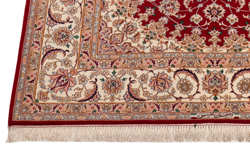 Isfahan Persian Rug | 226 x 157 cm