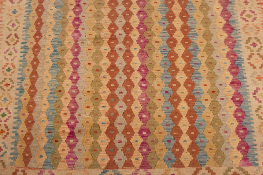 Afghan Kilim | 196 x 147 cm