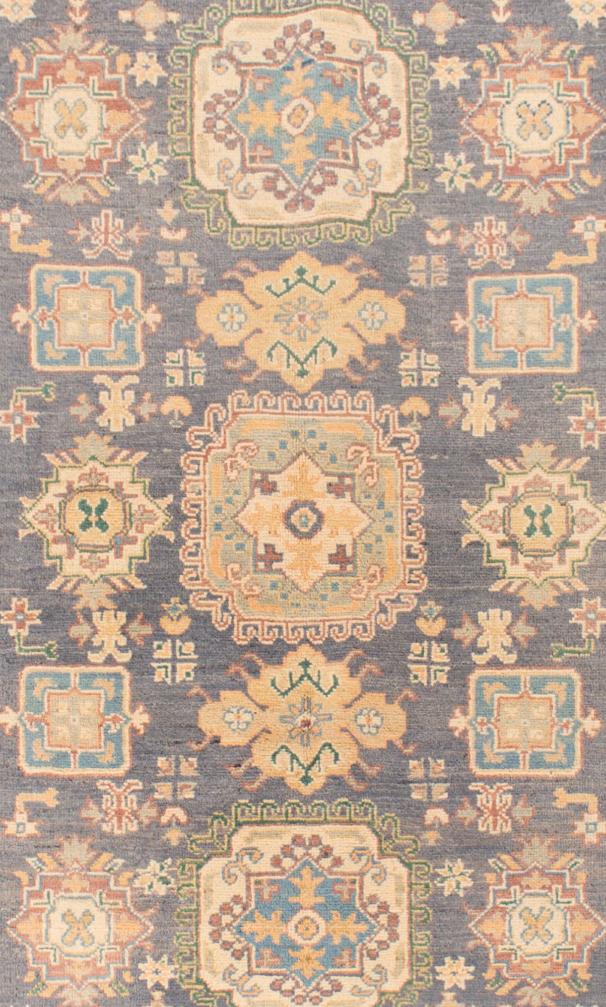 Kazak Rug | 204 x 147 cm