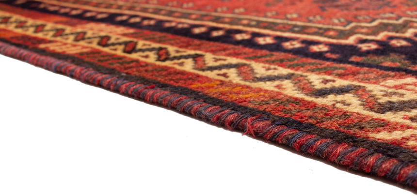 Shiraz Persian Rug | 136x104cm