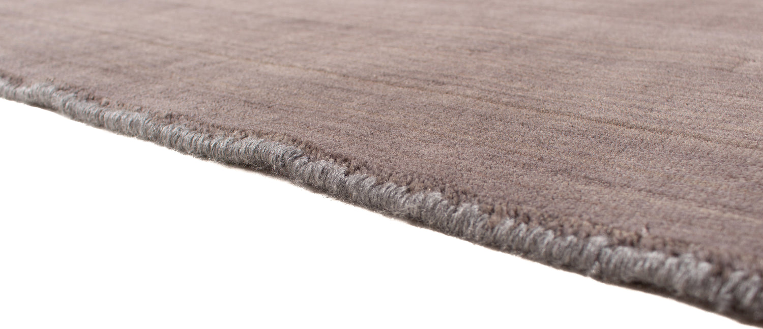 Modern Plain Rug | 146 x 67 cm