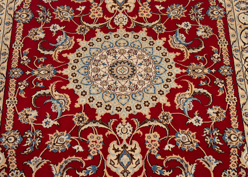 Nain 9La Rug | 226 x 148 cm