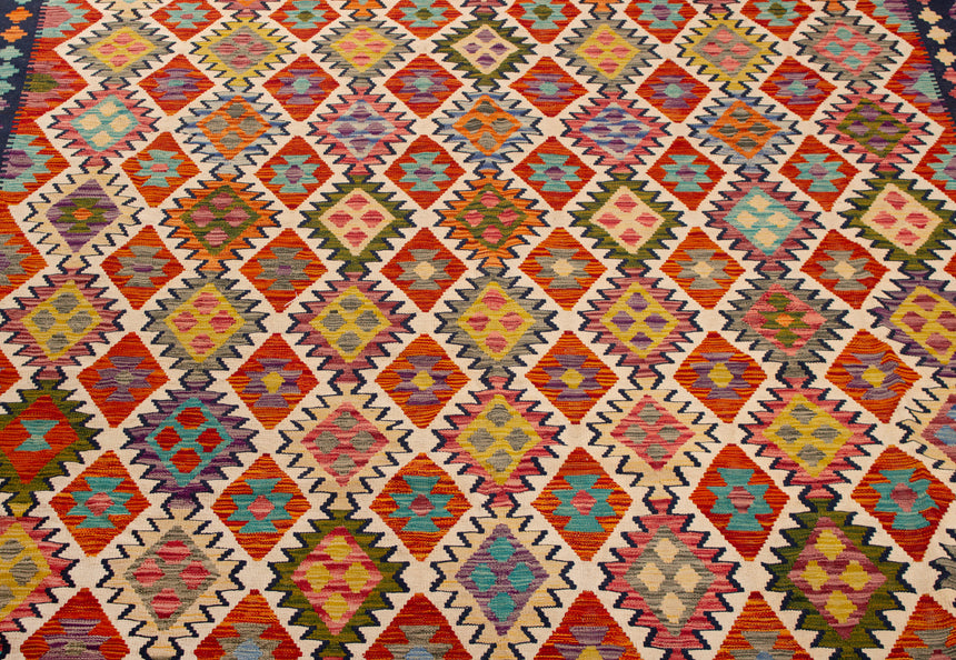 Afghan Kilim | 390 x 307 cm