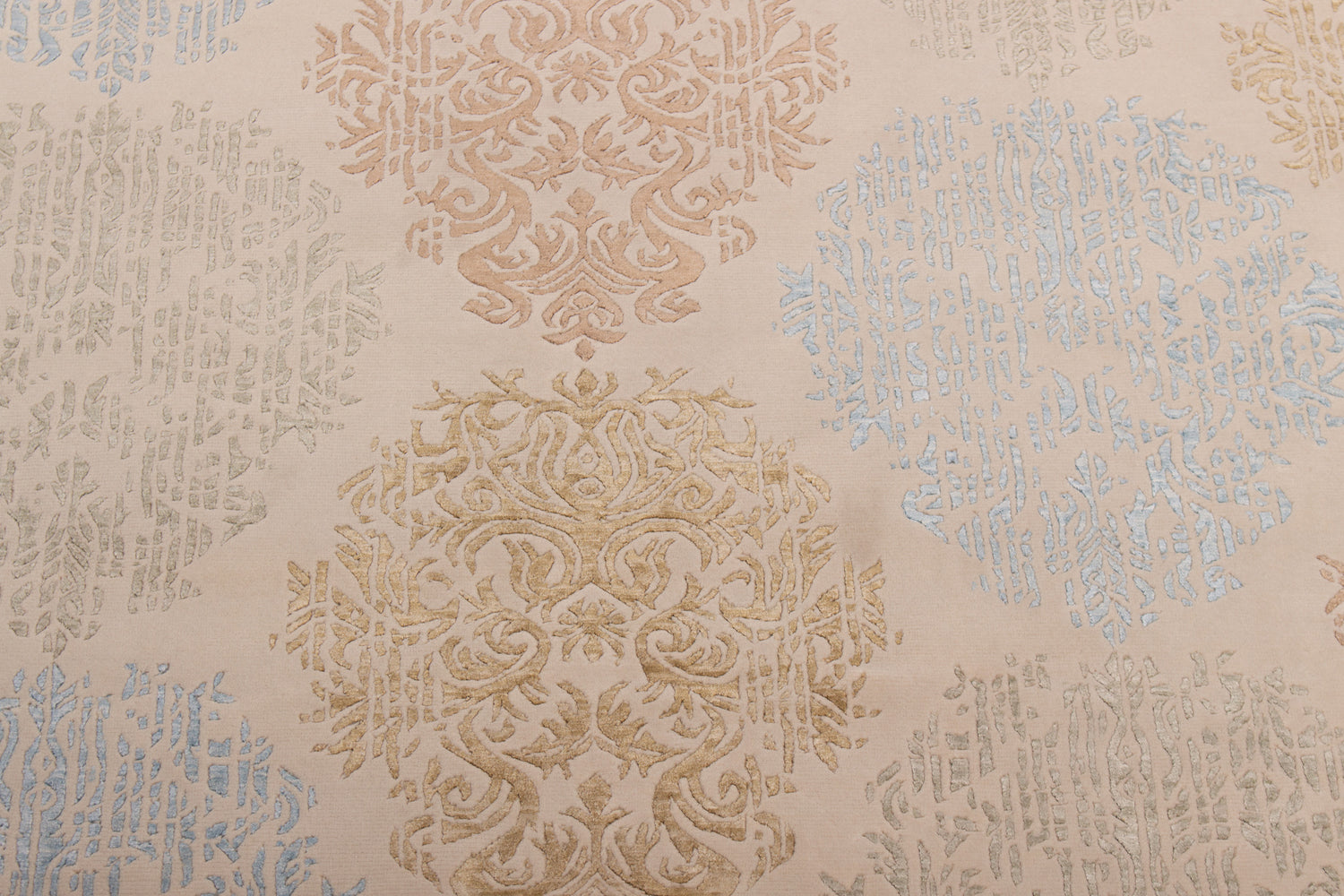 Modern Rug | 242 x 169 cm