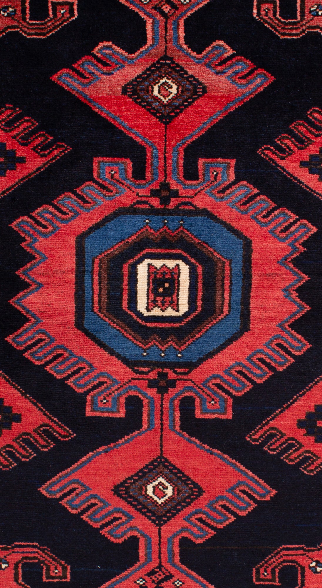 Hamedan Persian Rug | 150 x 102 cm