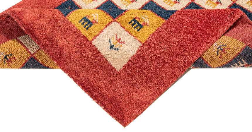 Gabbeh Persian Rug | 125 x 89 cm