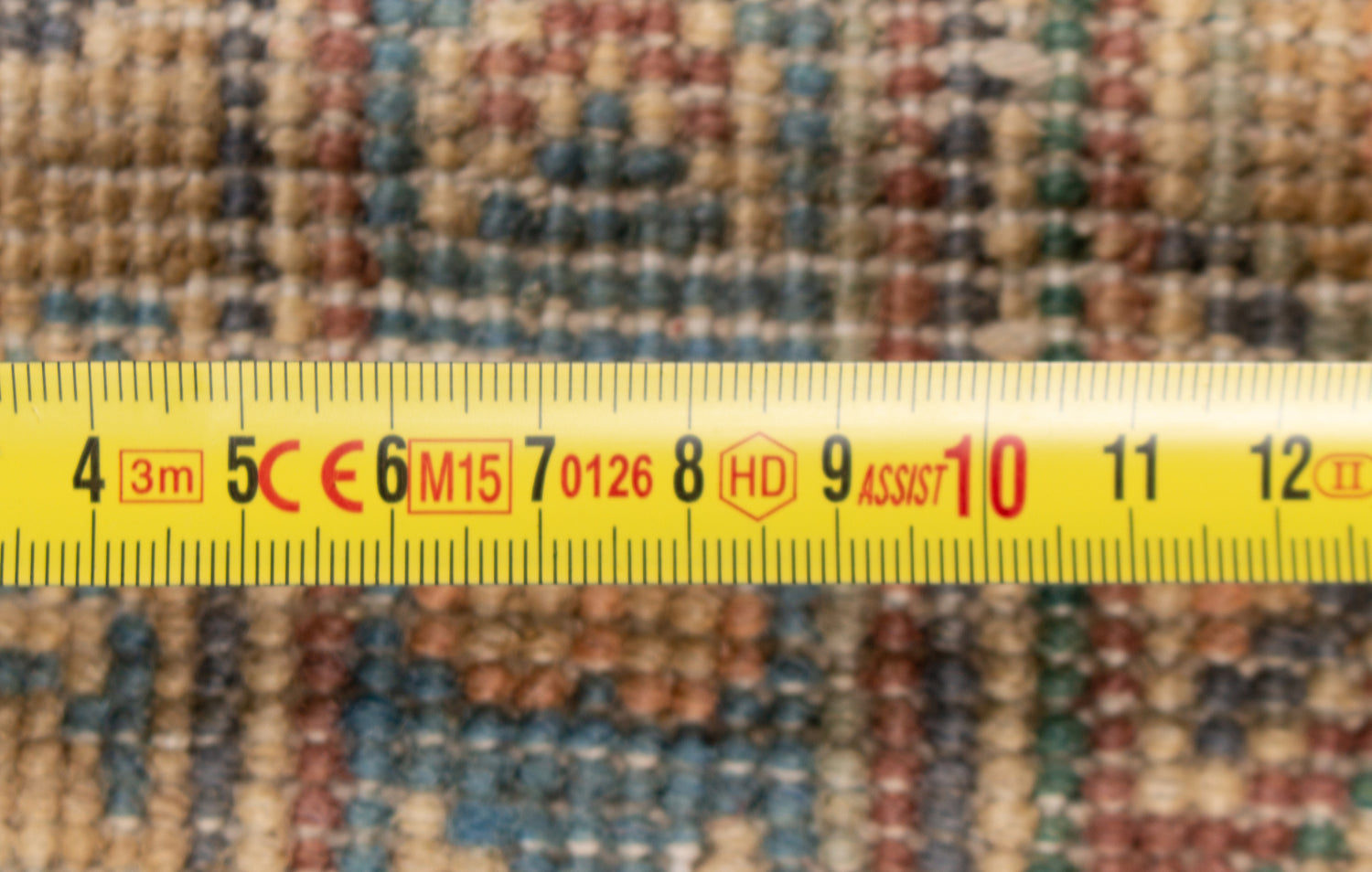 Kazak Rug | 204 x 147 cm