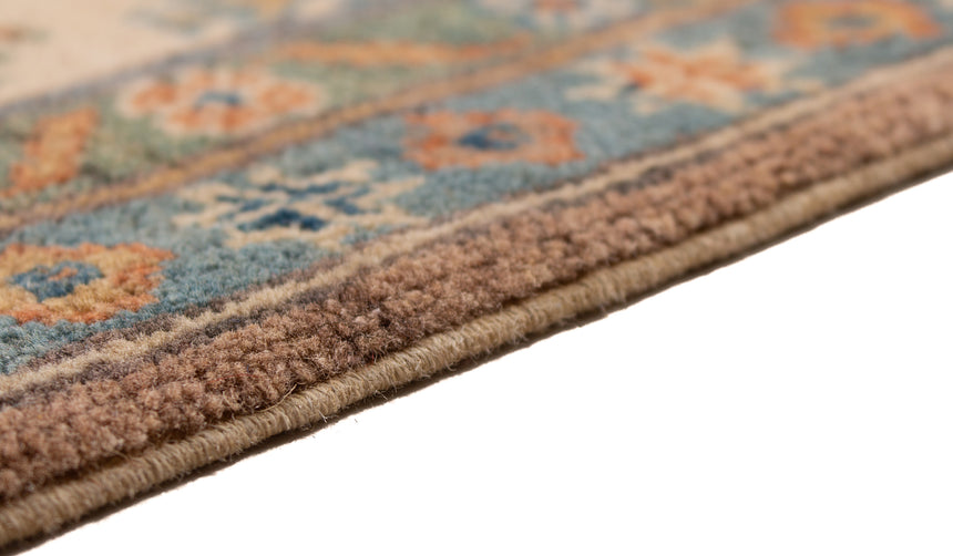 Kazak rug | 210 x 158 cm