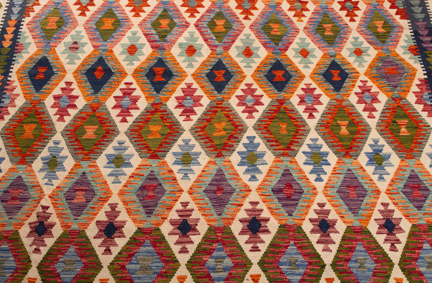 Afghan Kilim | 346 x 265 cm