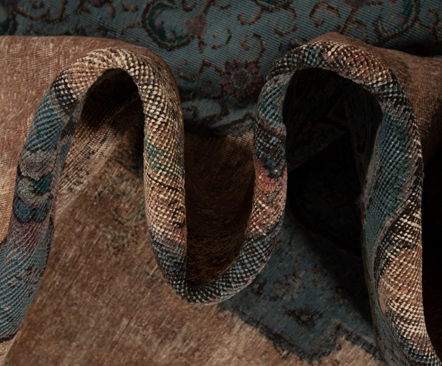 Vintage Relief Rug | 467 x 307cm