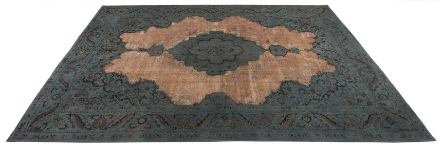 Vintage Relief Rug | 467 x 307cm