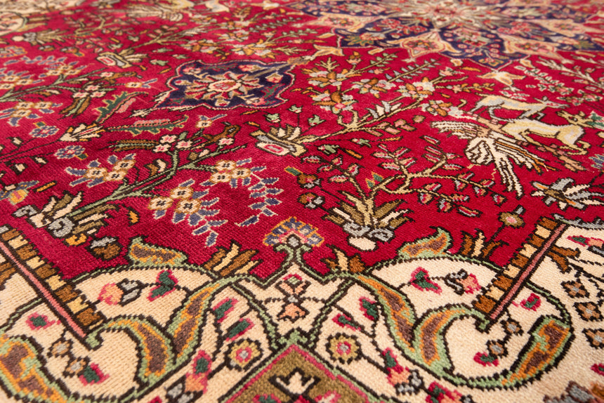 Tabriz Persian Rug | 296 x 199 cm