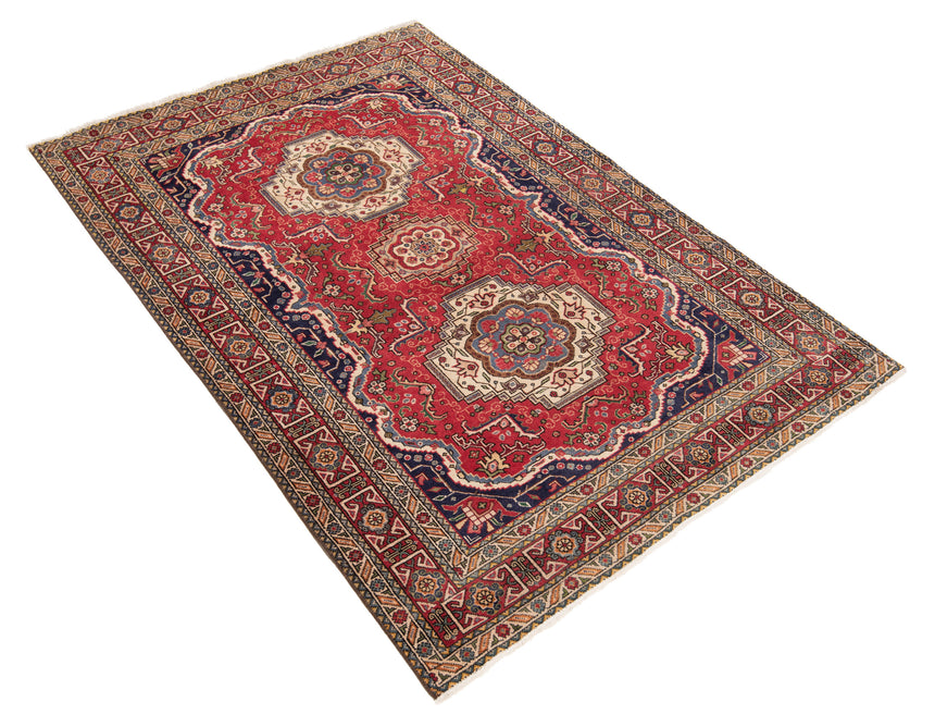 Tabriz Persian Rug | 198 x 136cm