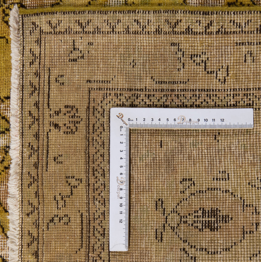 Vintage Relief Rug | 300x300cm