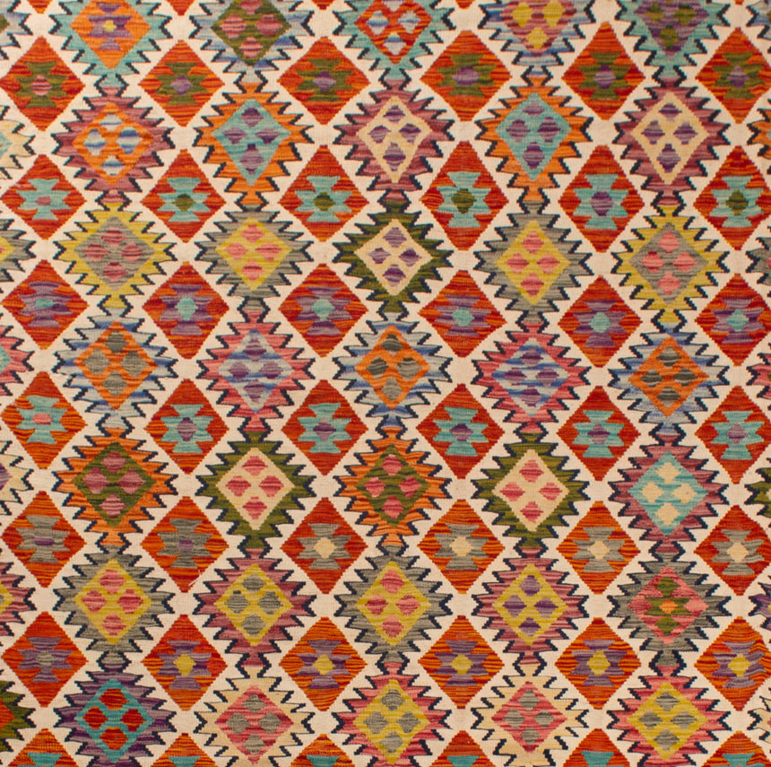 Afghan Kilim | 390 x 307 cm
