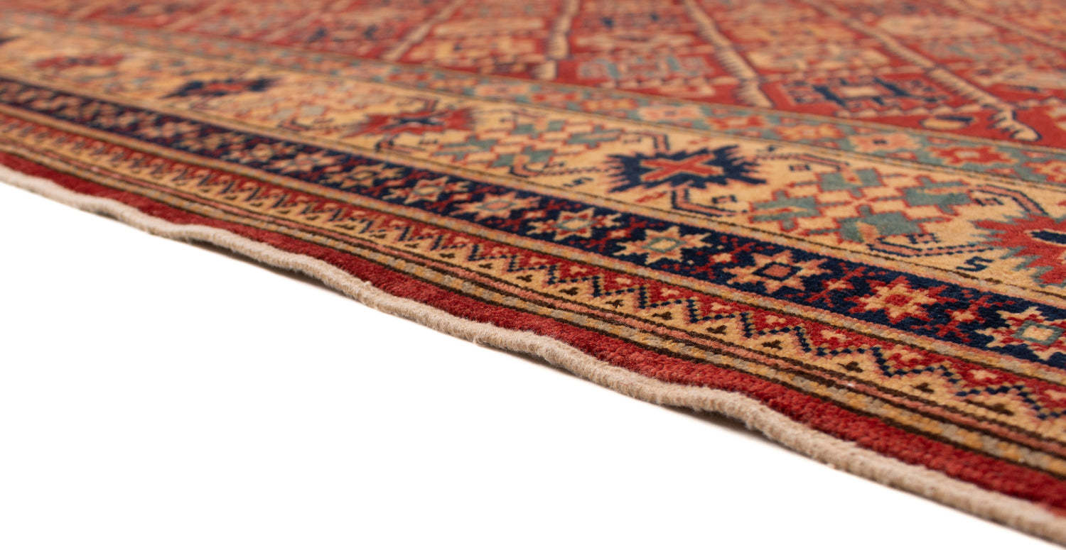 Kazak rug | 214 x 168 cm