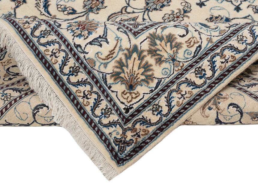 Nain Persian Rug | 297 x 196cm