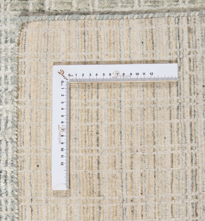 Handloom | 243 x 172 cm