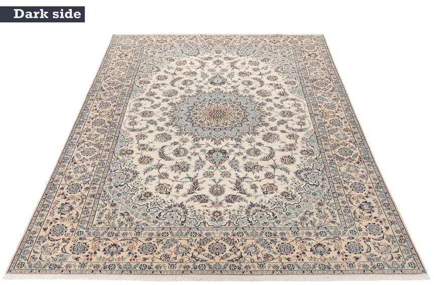 Nain 9la Persian Rug | 345 x 240 cm