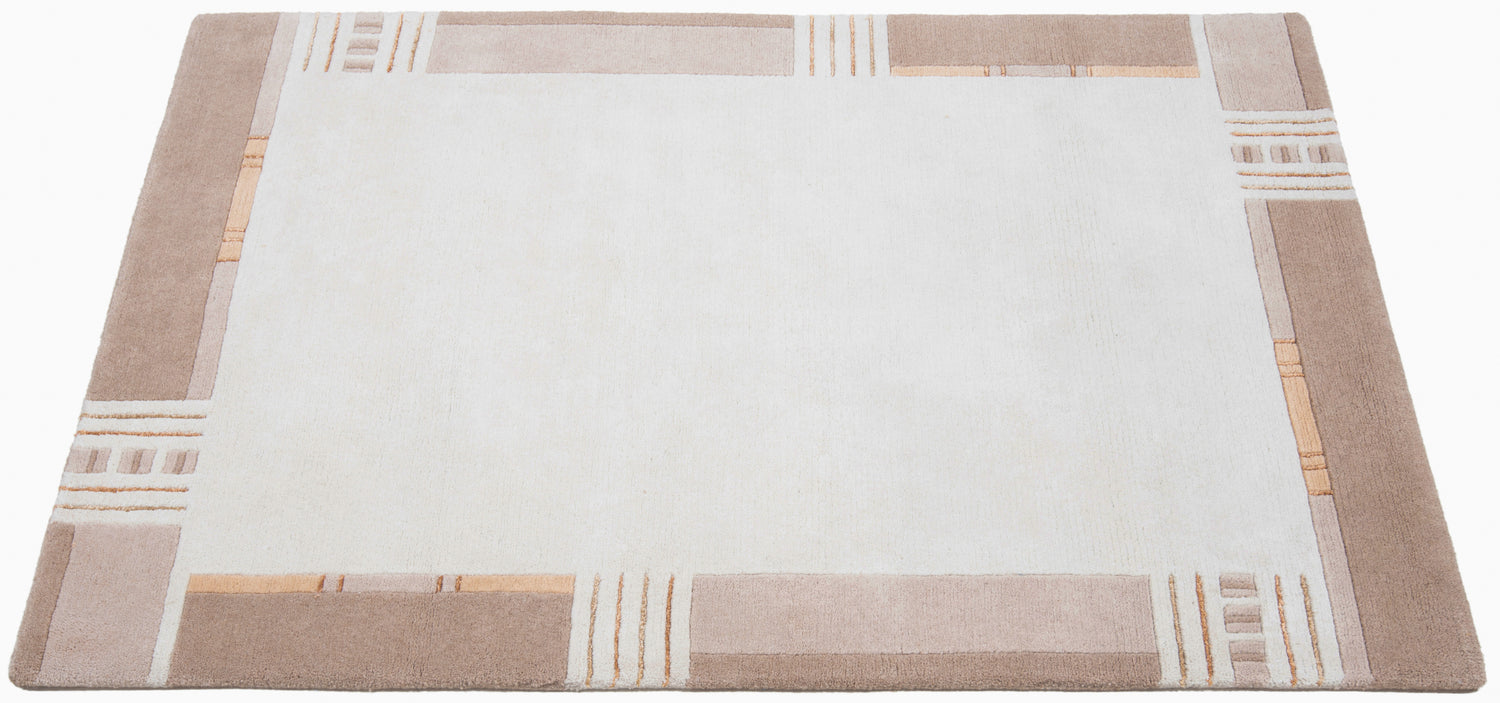 Nepalese Rug | 180 x 124 cm