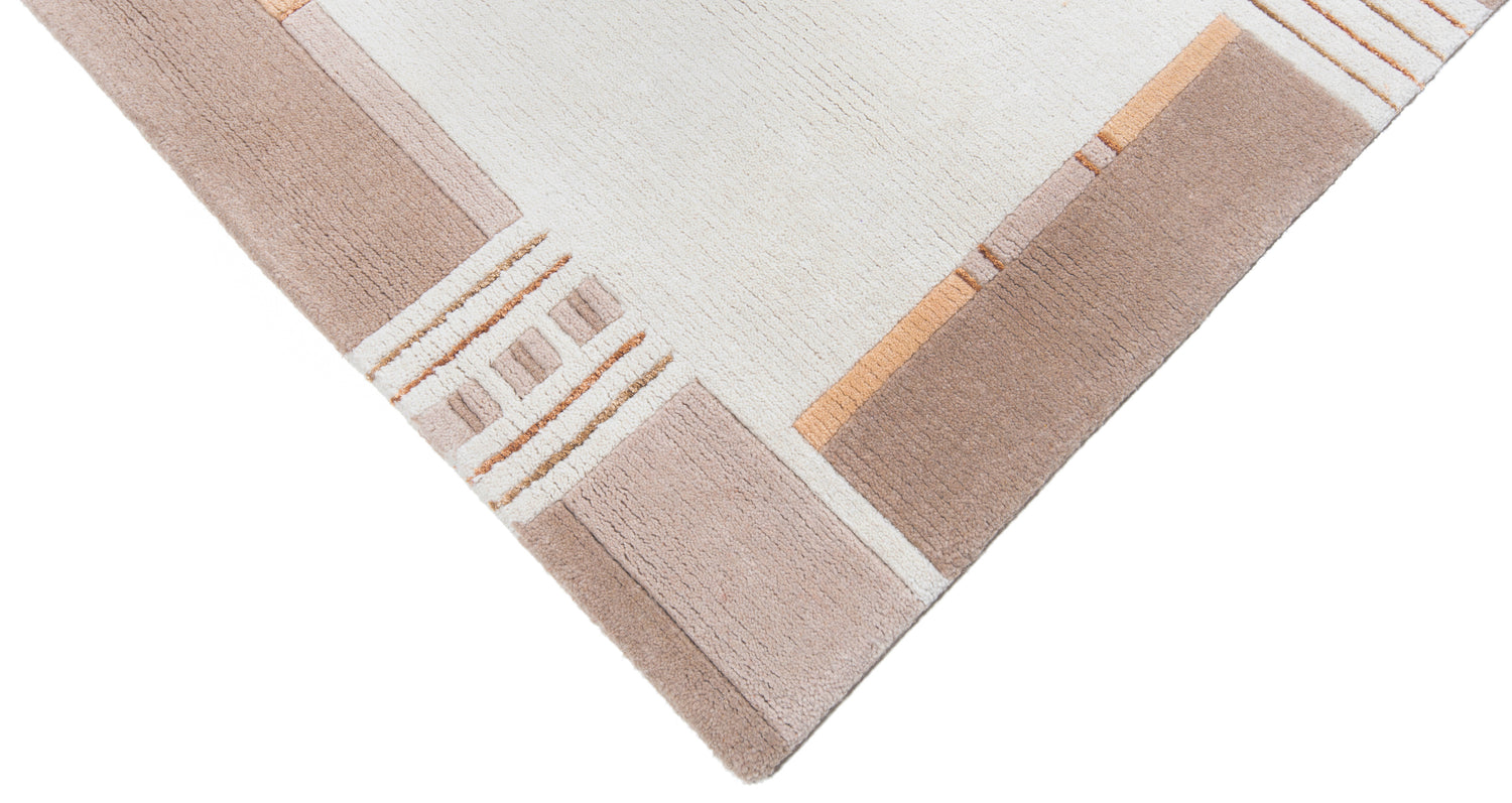 Nepalese Rug | 180 x 124 cm