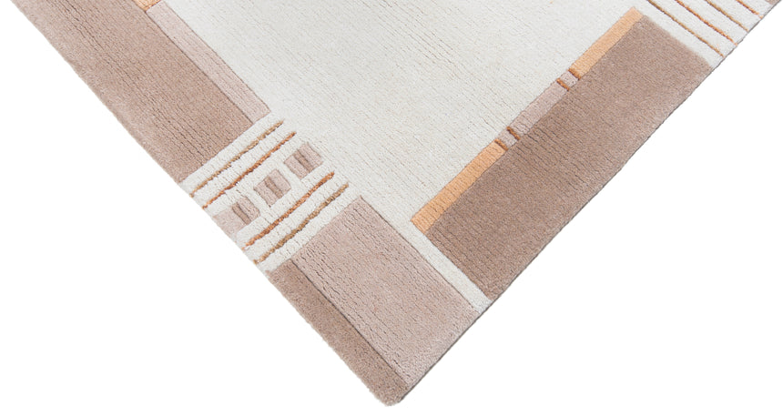 Nepalese Rug | 180 x 124 cm