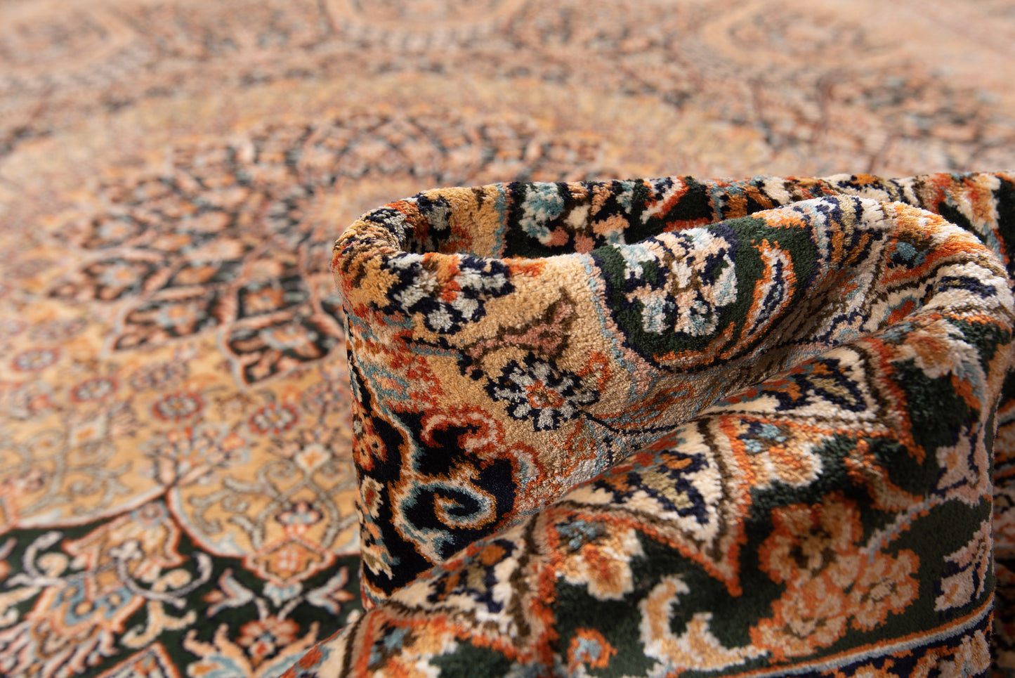 Chemira Seda pura | 337 x 246 cm