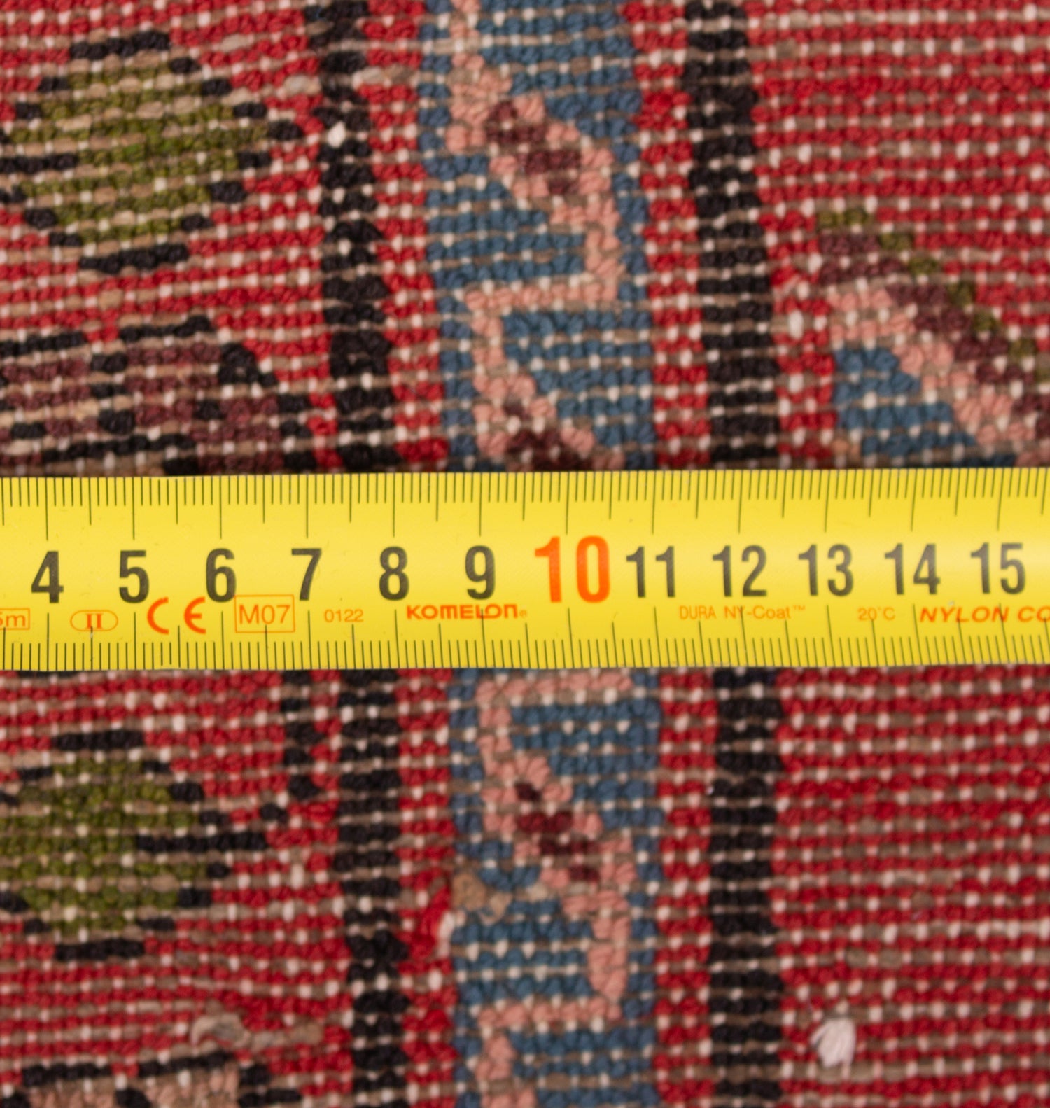 Hamedan Persian Rug | 148 x 103 cm