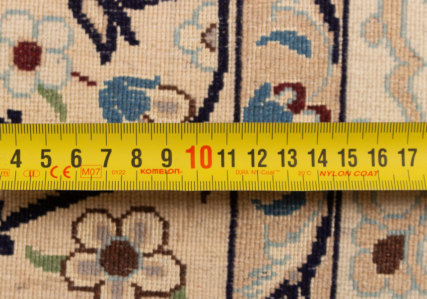 Nain 9La Rug | 226 x 148 cm