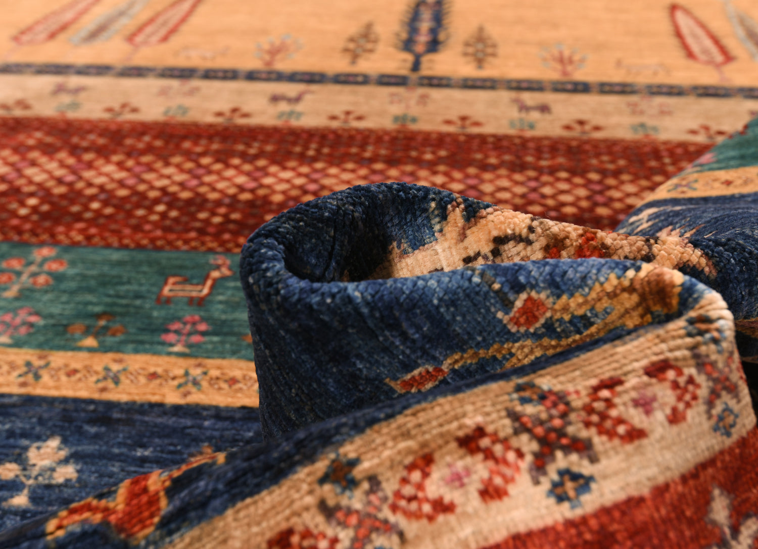 Ziegler Rug | 246 x 170cm