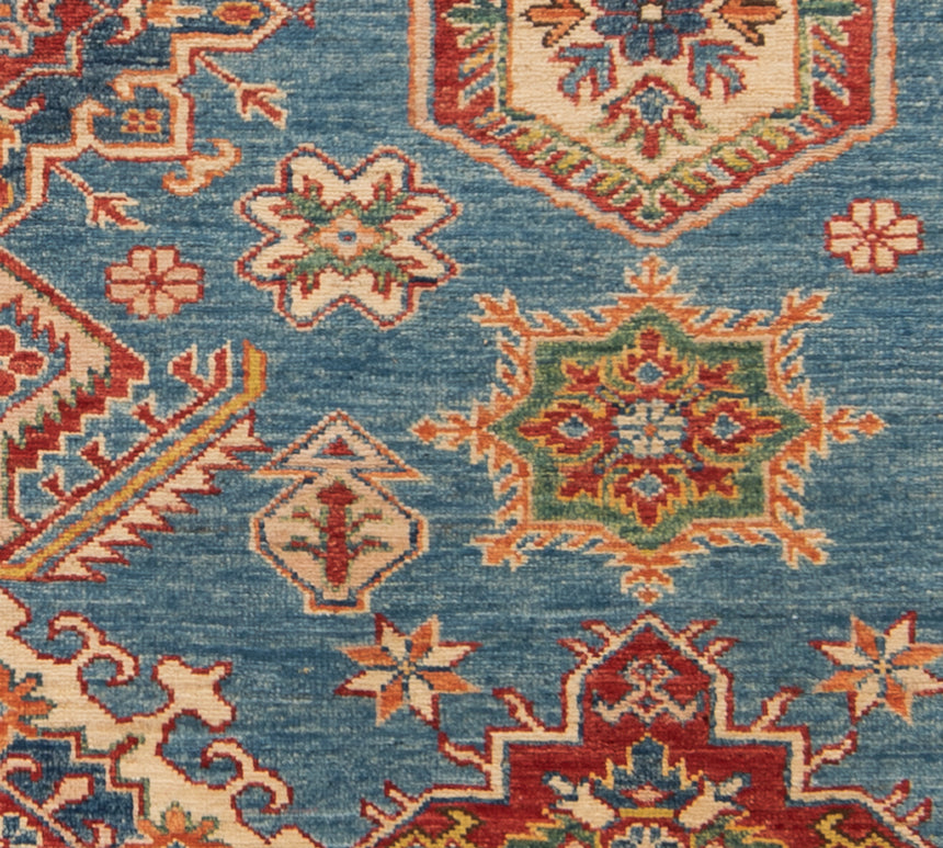 Kazak rug | 188 x 182 cm