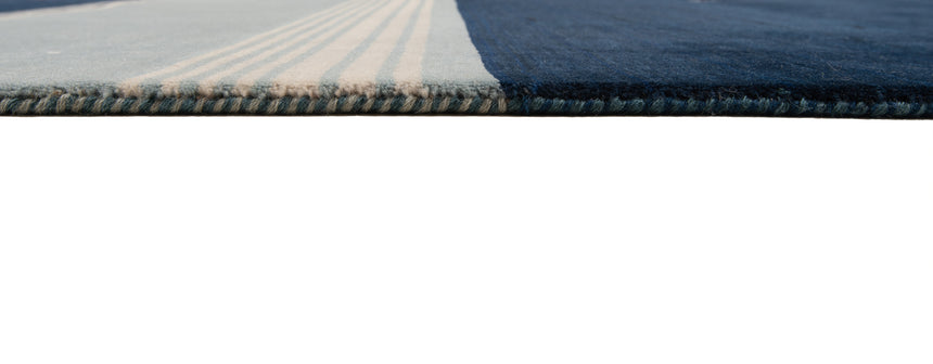 Handloom Rug | 245x175cm