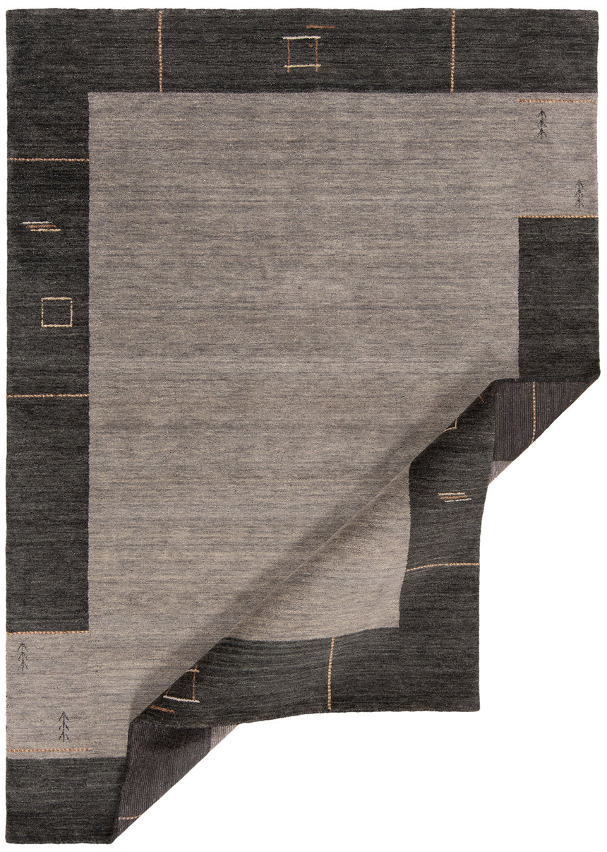 Handloom Rug | 240x170cm