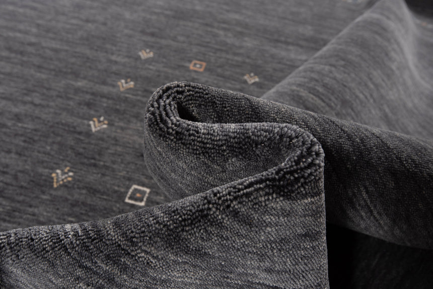 Handloom Rug | 240x170cm