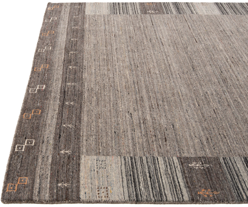 Handloom Rug | 240x170cm