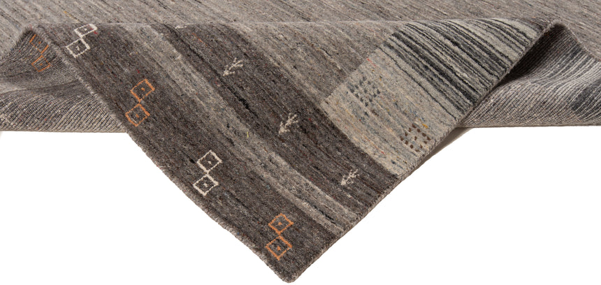 Handloom Rug | 240x170cm