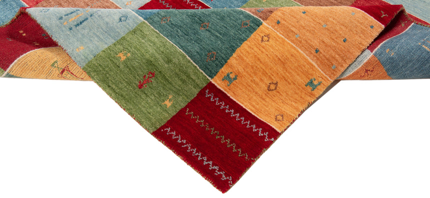 Gabbeh Persian Rug | 198 x 148 cm