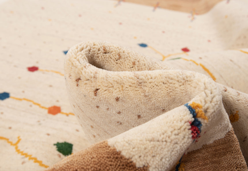 Handloom Rug | 200x143cm