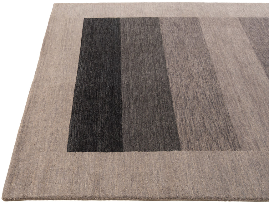 Handloom Rug | 240x170cm