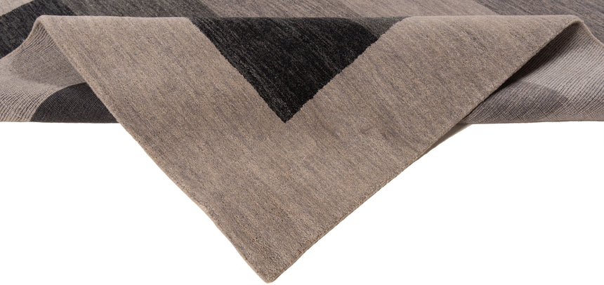 Handloom Rug | 240x170cm