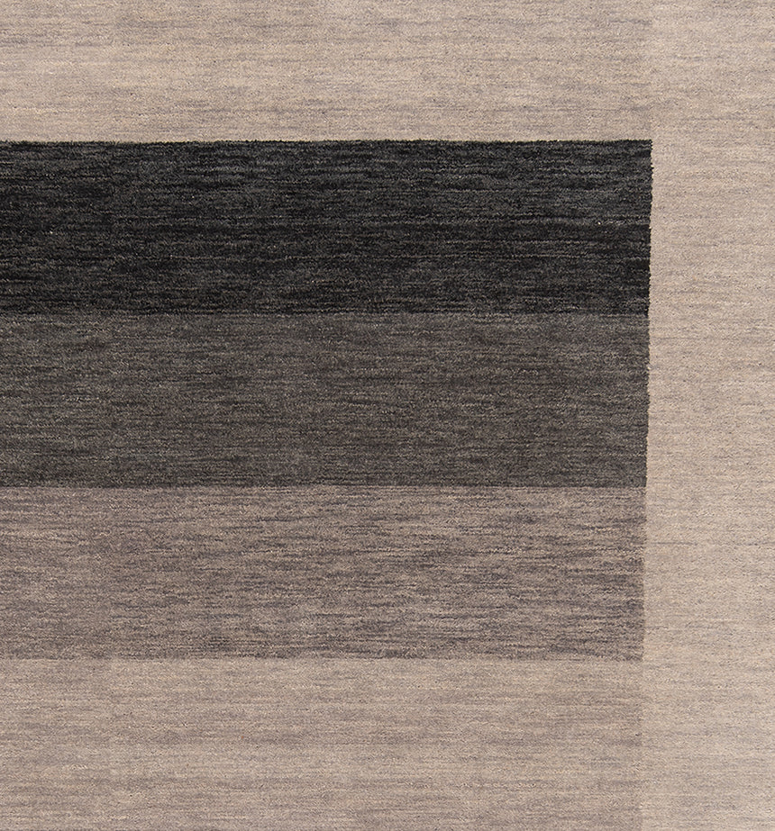 Handloom Rug | 240x170cm