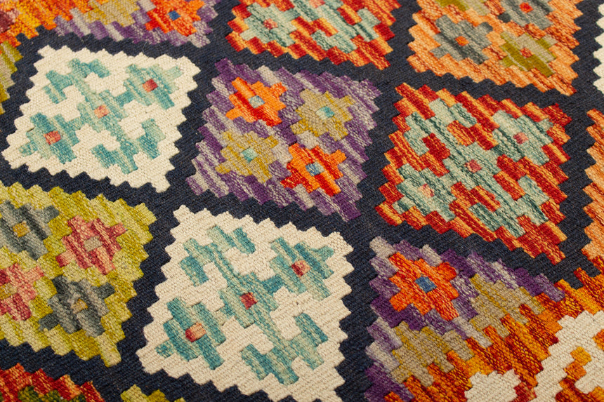 Afghan Kilim | 197 x 64 cm