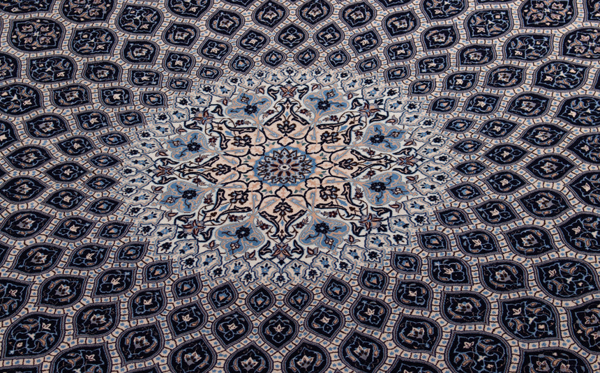 Nain 6La Persian Rug | 350 x 255 cm